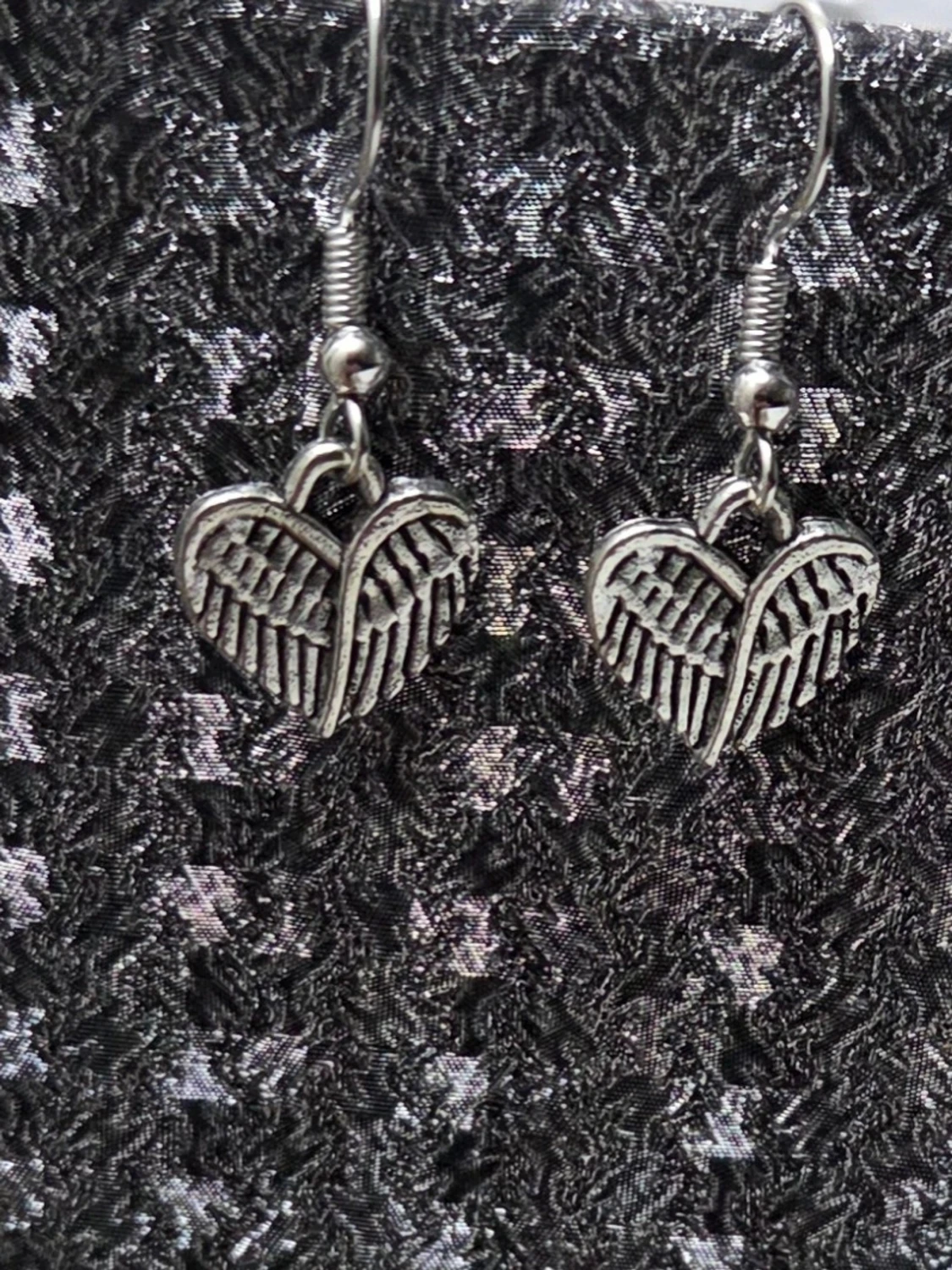 Vingade hjärtan – Örhängen i rostfritt stål 🕊️🤍 - 3