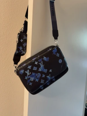 Trio väska  - Helt ny aldrig använd (bilden är bara exempel på hur väskan ser ut monterad)