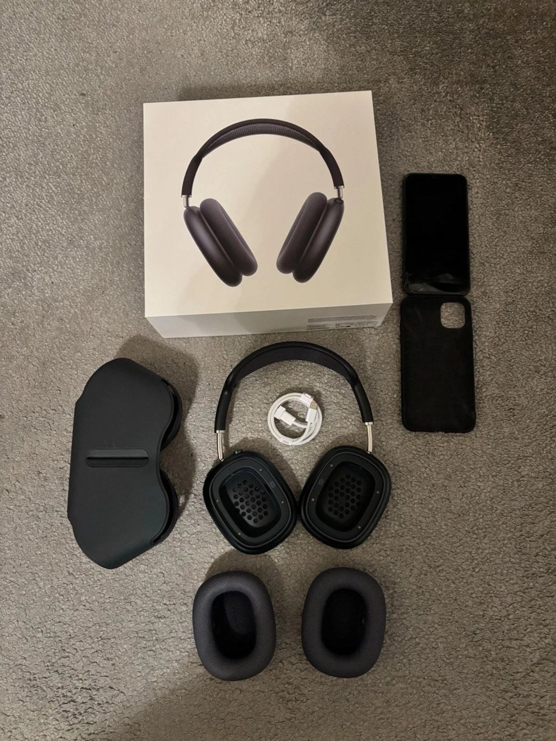 Den perfekta presenten Apple AirPods Max hörlurar + IPhone 11 128gb - 1