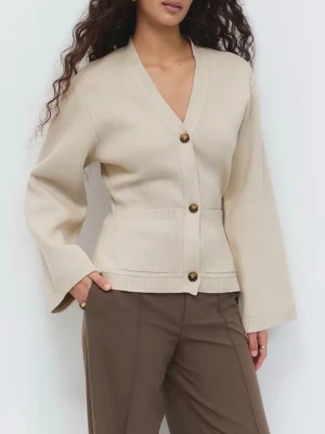 Kofta Gina knitted cotton cardigan - Jättefin kofta från Gina, använd max tre ggr. Strl s men passar även xs. Kontakta för egna bilder eller frågor vid intresse!!