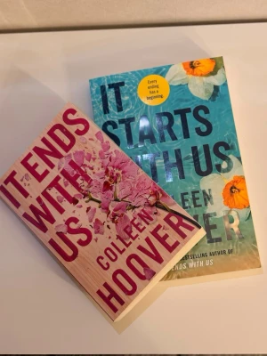 It ends with us, it starts with us, booktok, böcker - God skick, köptes för 360 kr, säljs för 130 kr, möts ej upp. 