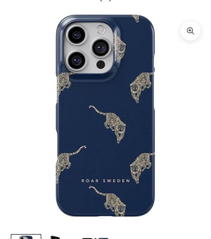 Blått mobilskal med leopardmönster - Blått mobilskal från Roar Sweden. Helt oanvänt. Skalet är till IPhone 12 Pro Max.