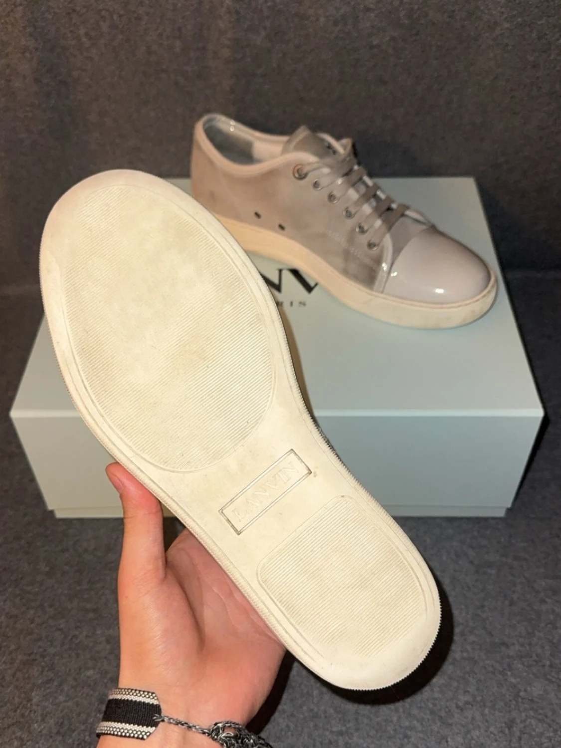 Grå sneakers från Lanvin - 1