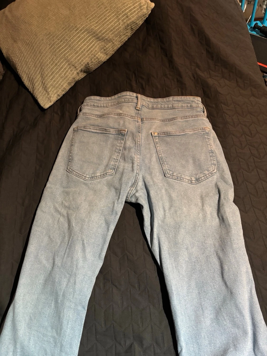 Ljusblå raka jeans - 1