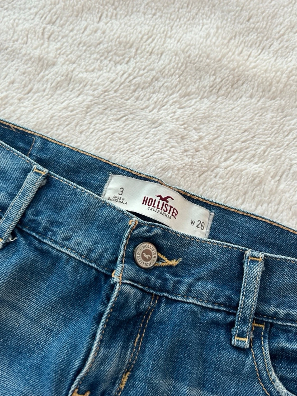 Hollister lågmidjade jeansshorts  - 3