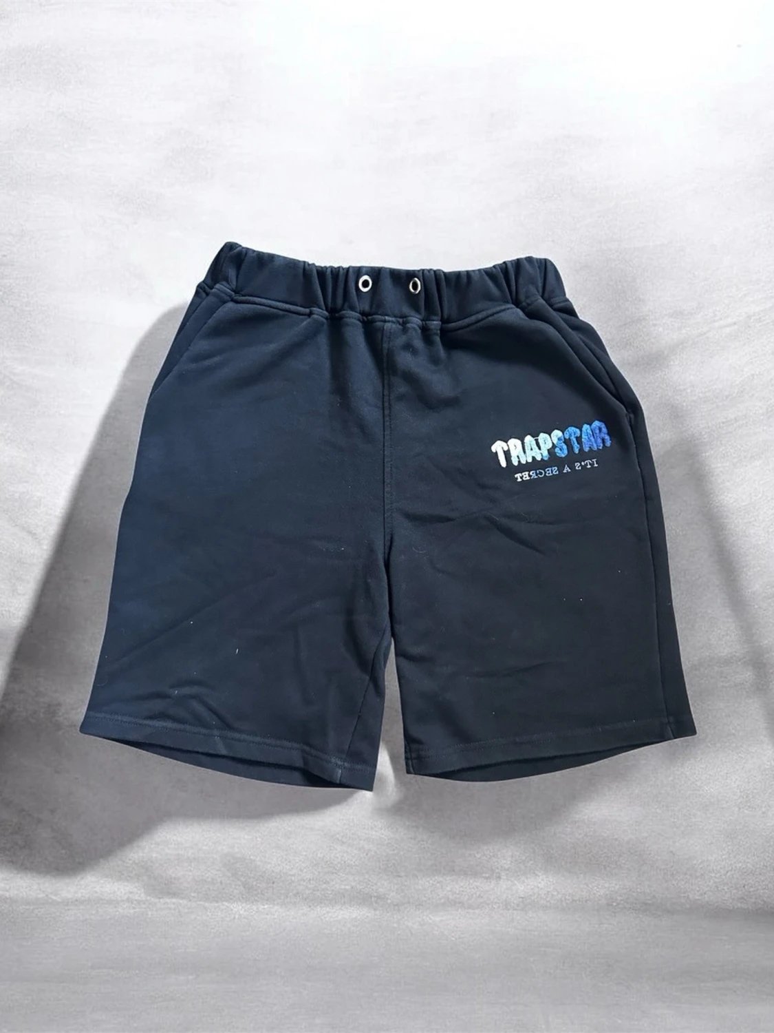 Svarta shorts från Trapstar