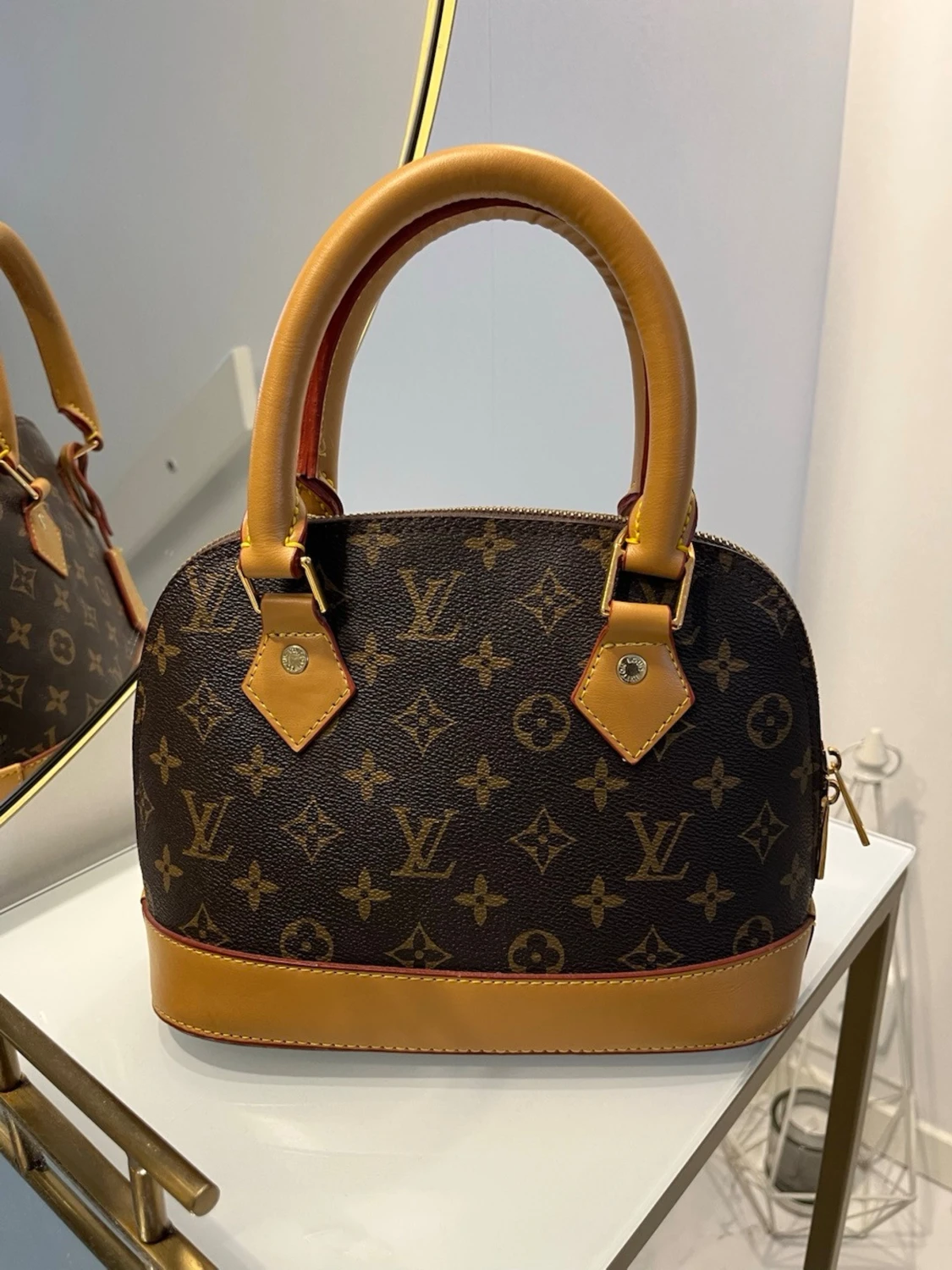 Louis Vuitton Monogram Alma handväska - 1