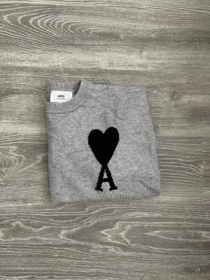 AMI Paris gray knit sweater - Size M, true to size. Very comfortable and great quality