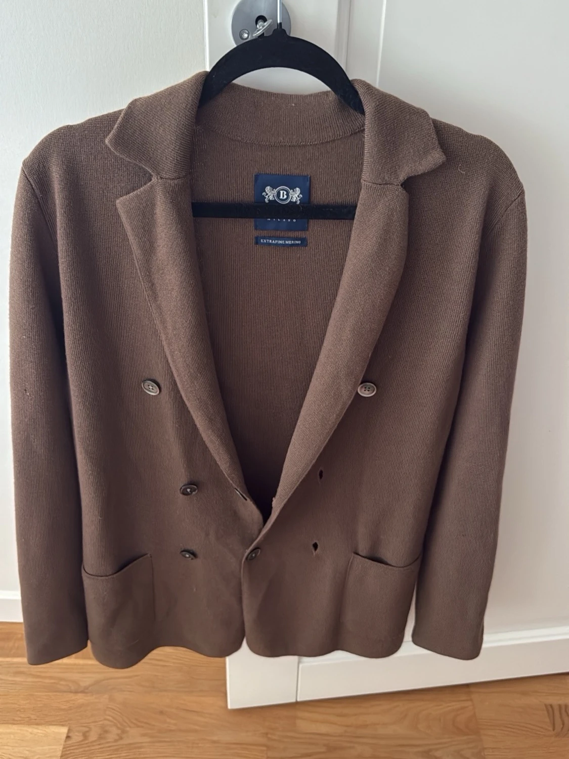 Boggi Milano merino kofta