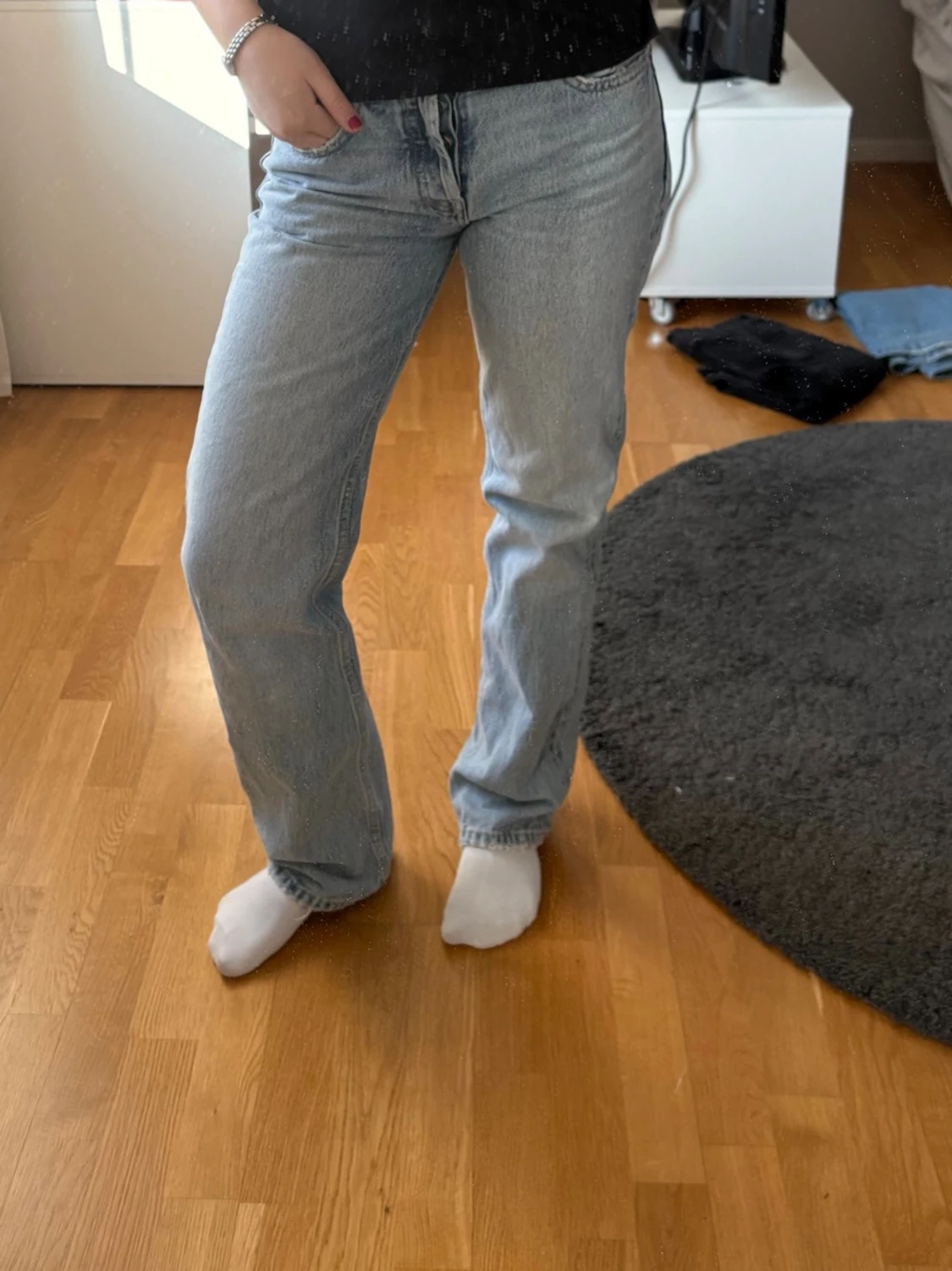 Ljusblå raka jeans - 1