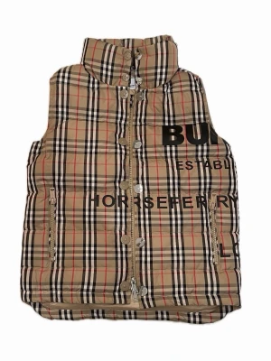 Burberry väst  - Burberry väst helt oanvänd i storlek L