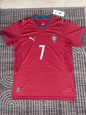 Portugal tröja  - Helt ny Ronaldo tröja!