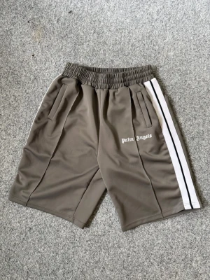 Palm Angels brown shorts - Size M, true to size Not used at all Very good condition