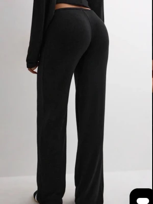 Nelly softpants  - Nelly soft pants i xs, använda en gång! 