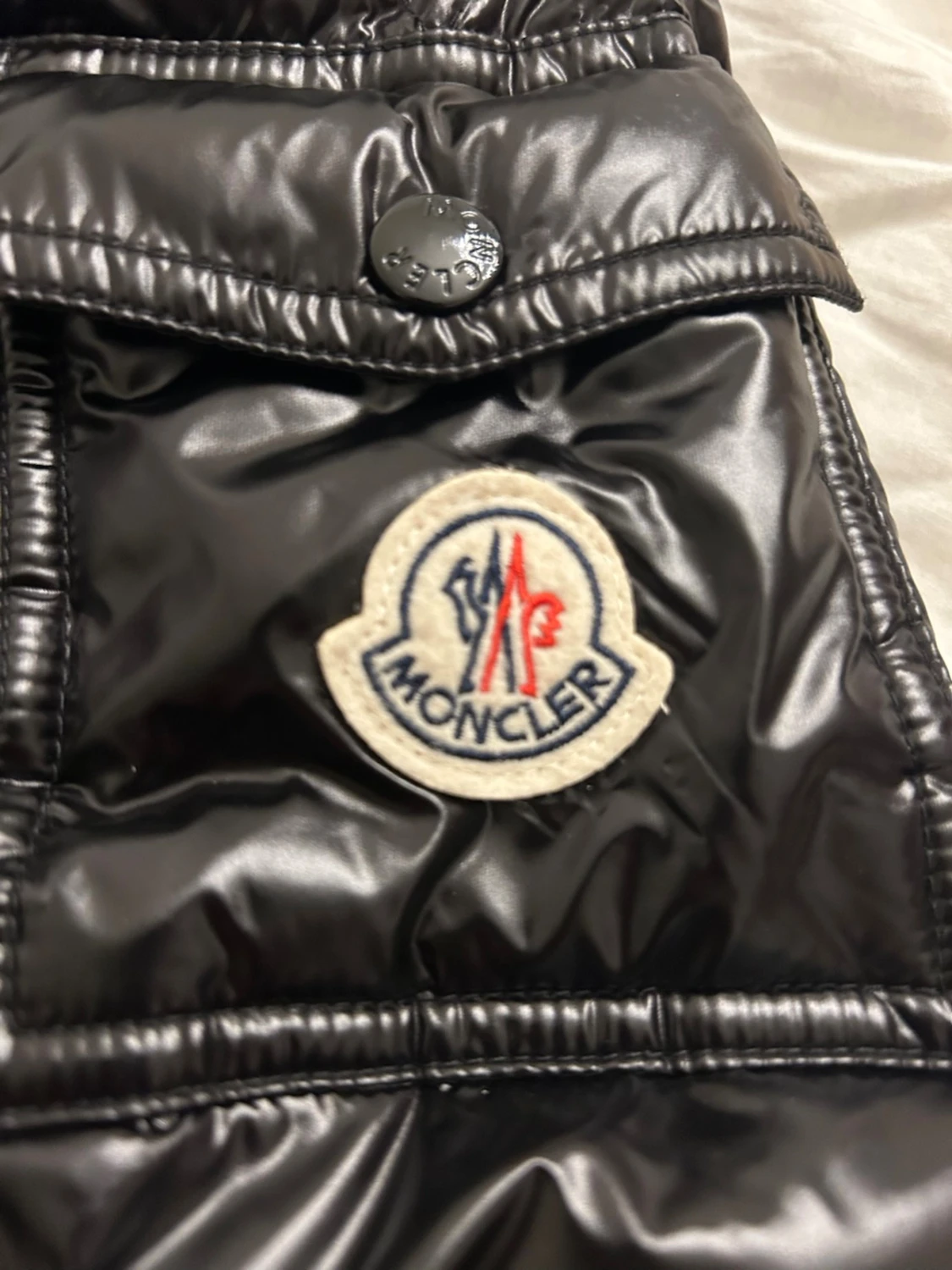 Svart glansig dunjacka Moncler - 4