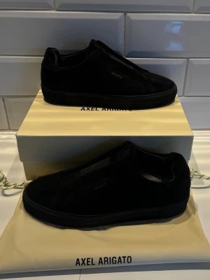 Arigato lacless - Arigato laceless | Slutsåld | Nypris 3000kr