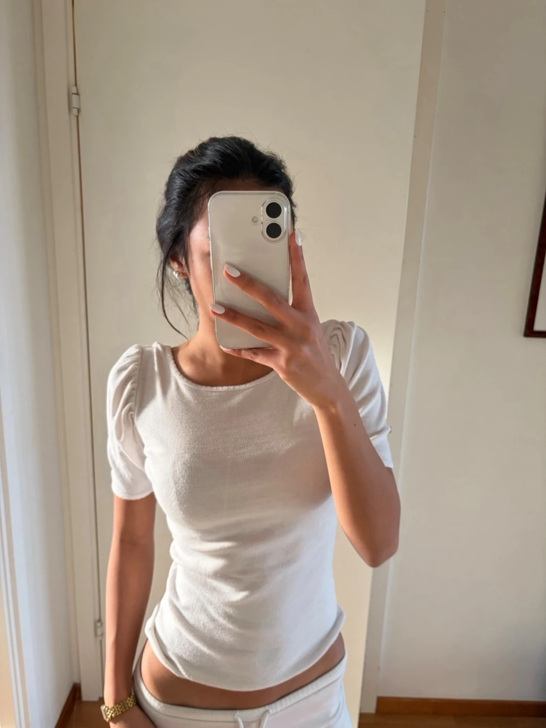 Vit ribbad topp med puffärm - 2