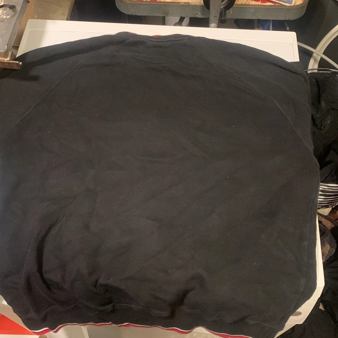 Svart Easton sweatshirt med logga - 1