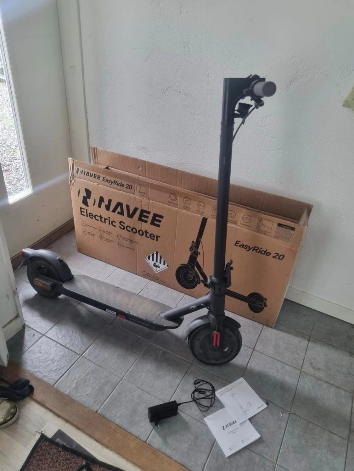 NAVEE EasyRide 20 elscooter svart