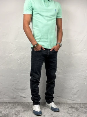 Replay jeans  - Ett par riktigt snygga jeans från Replay i storlek W31 L30 i modellen Waitom