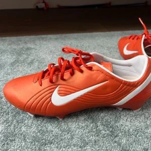 Nike mercurial vapor 1 limited - Använda 2 gånger, slutsålda nypris 3300kr.