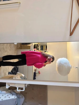 Rosa stickad polotröja från Carin Wester - Rosa stickad polotröja från Carin Wester i storlek S🩷