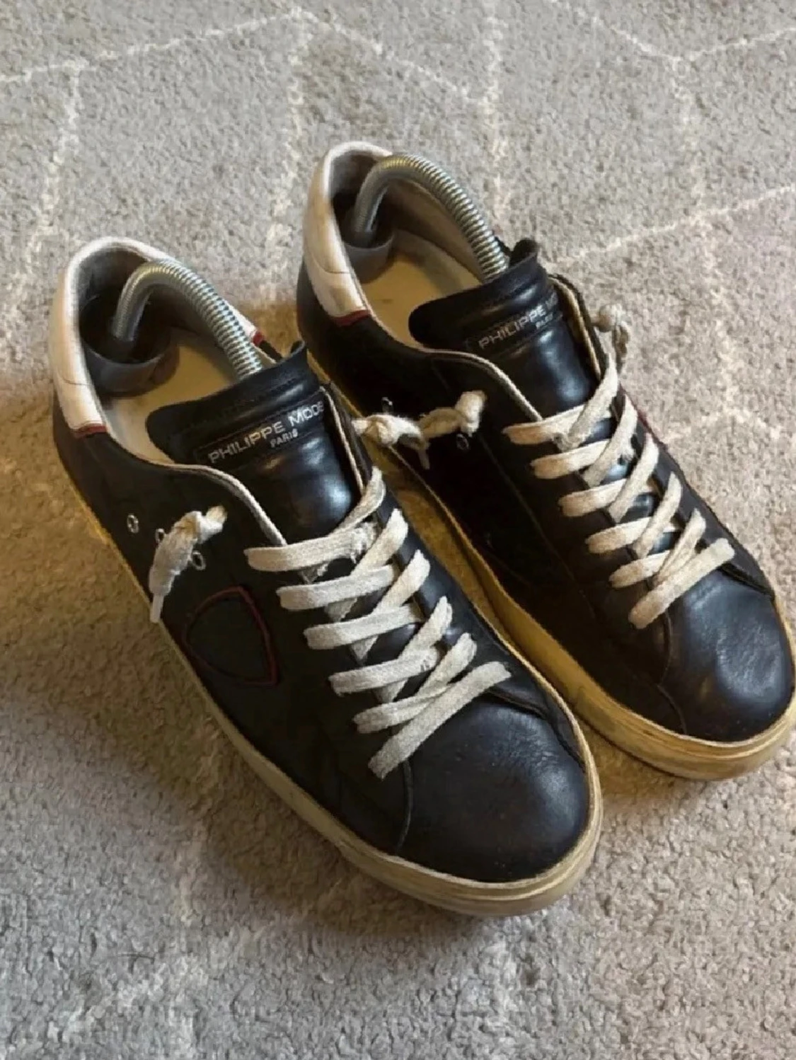 Svarta sneakers från Philippe Model - 2