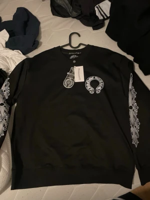 Chrome Hearts sweatshirt - Oanvänd med tag🏷️✅kan passa L-XL, bröstmåtten fraktas samma dag🙌‼️