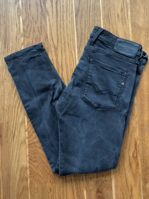 Replay jeans anbass  - Riktigt bra skick inge skador eller såvidare… anbass⭐️[W33,L32]