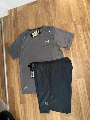 Under Armour heatgear reflective - Helt ny! stl xxl men sitter mellan L/xl