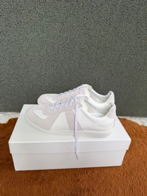 Maison Margiela Gats - Masion Margiela Gats | Storlek 40 (passar även om du har 41)