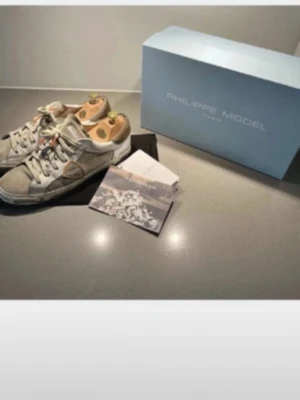Philippe Model  - Snygga sneakers från Philippe Model