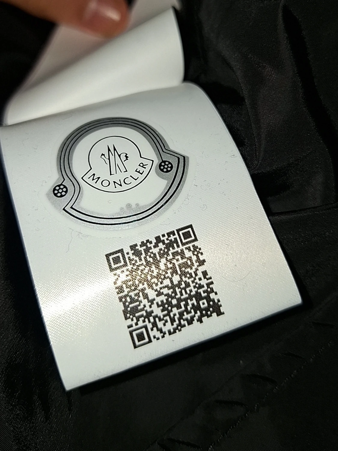 Svart Moncler vindjacka med huva - 4