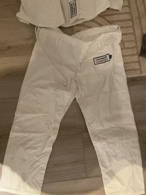 BJJ - Chokem - En gi för BJJ, bra skick använd enstaka gånger.