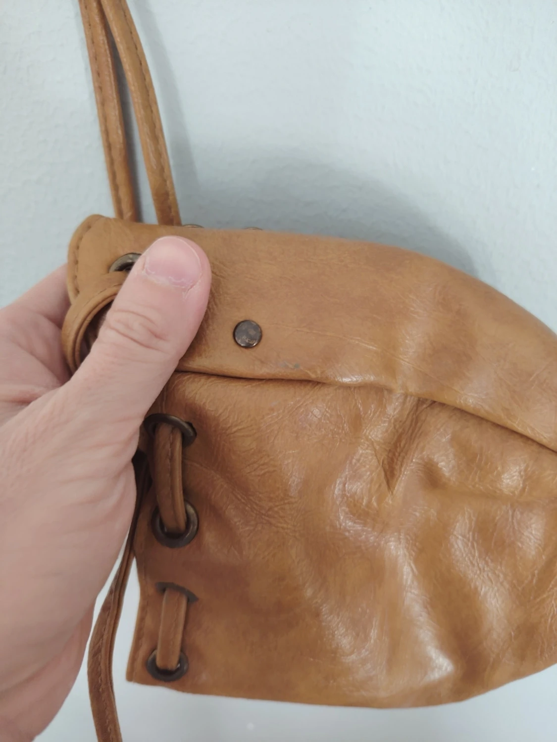 Beige axelväska med rosett från Blanco - 5