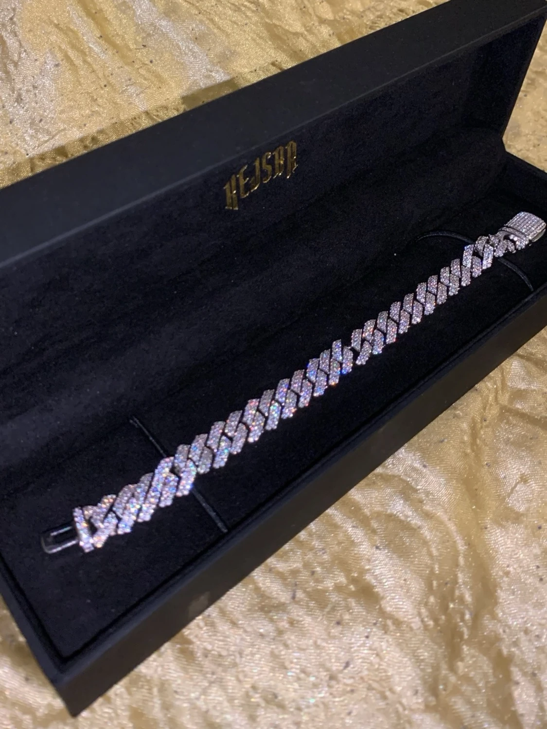 Iced ut kedjearmband från kejsar