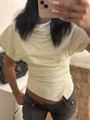 Gul topp  - Gul Gina topp 