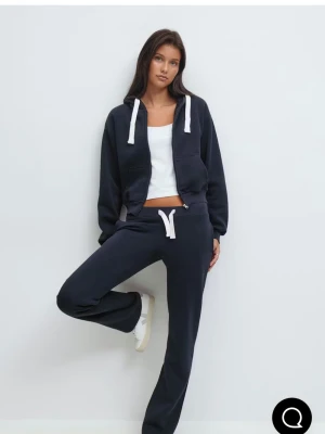 Gina mjuksiset - Köpte dessa, endast använd 2 gånger vill köpa i svart och därmed vill sälja den. 