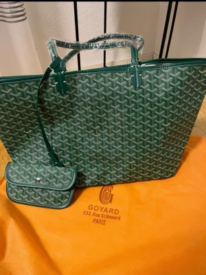 grön shopping väska - Märkes