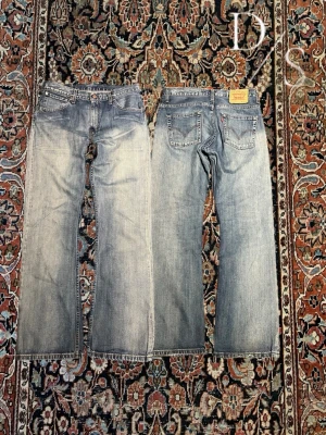 Washed Levi’s 507 bootcut  - Riktigt snygga Levis jeans med den eftertraktade modellen 507, de har en unik tvätt och riktigt go passform!   •Midja: 41,5cm •Längd: 104cm •Benöppning: 22,5cm