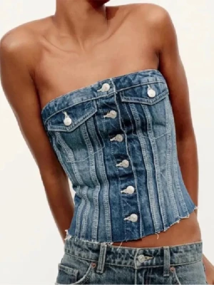 Zara jeanstopp - Jeanstopp från zara💗💗 använd fåtal gånger, nypris: 400🥰