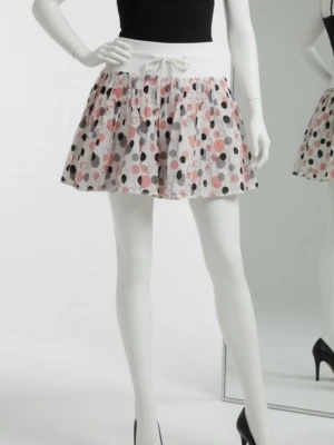 Söt prickig kort kjol, bomull. Strlk 34/XS. HELT NY & OANVÄND. - Söt prickig kort kjol i luftig bomull, fodrad med tunnare vit underkjol. Bred resår med dragsko i midjan.  Strlk 34/XS. HELT NY & OANVÄND. Felfri. 