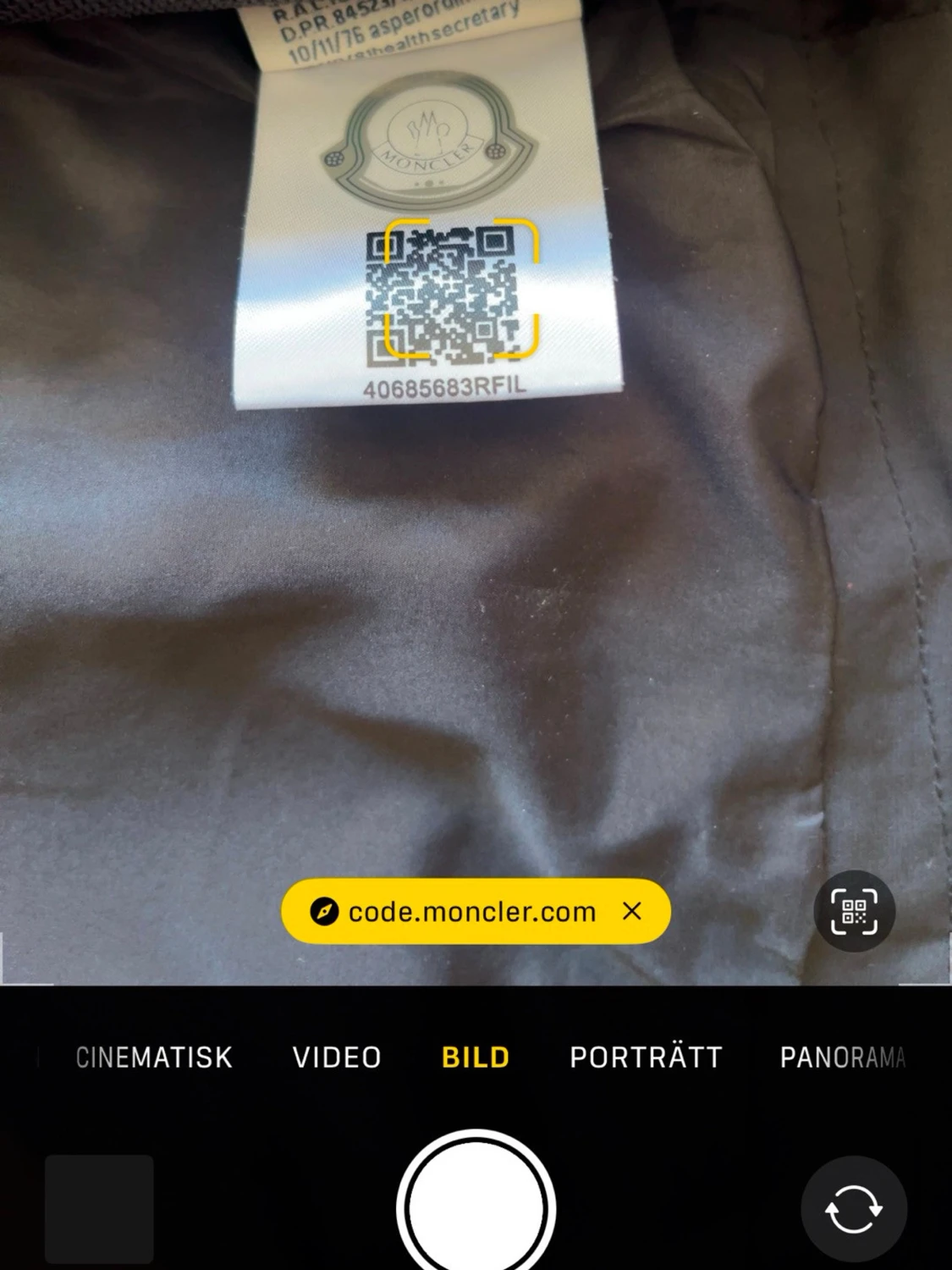 Svart Moncler vindjacka med huva - 3