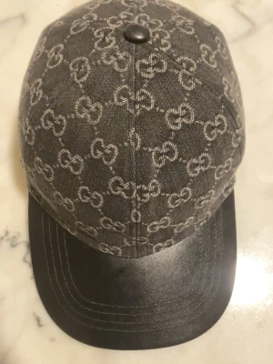 GG Keps svart - Skön GG keps 