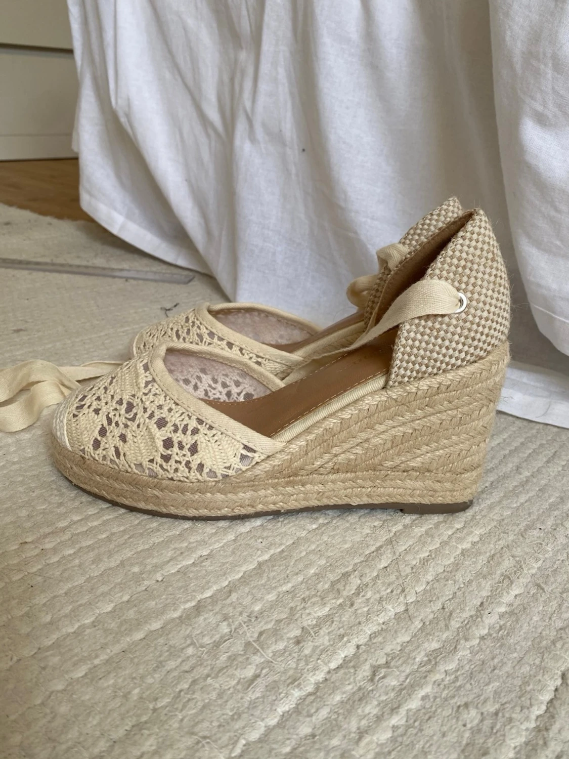 Sandaletter kilklack - 1