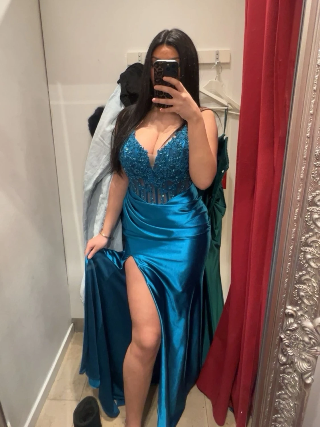 Blå balklänning med slits och spets - 1