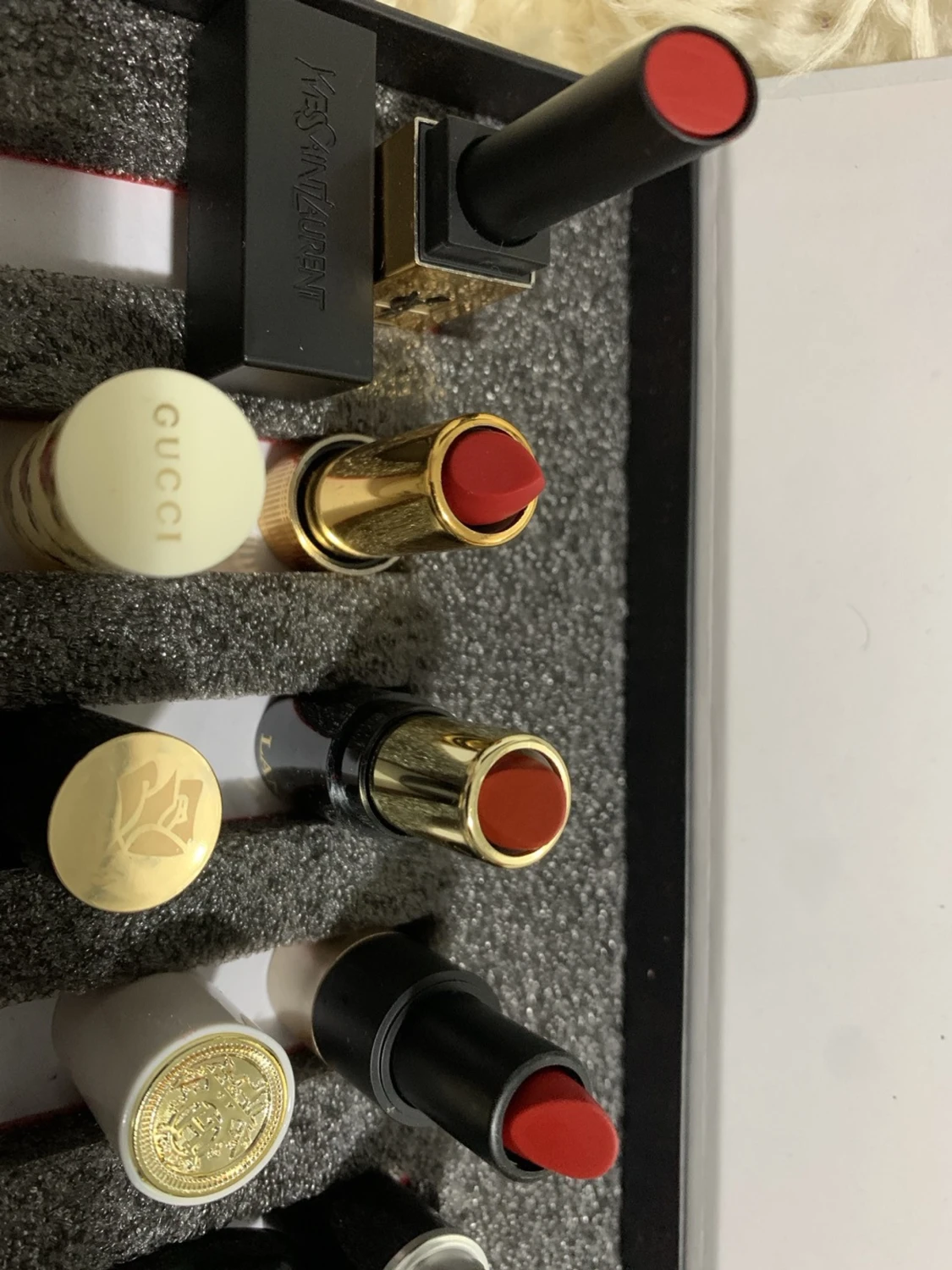 Sju röda läppstift (mini) - 5