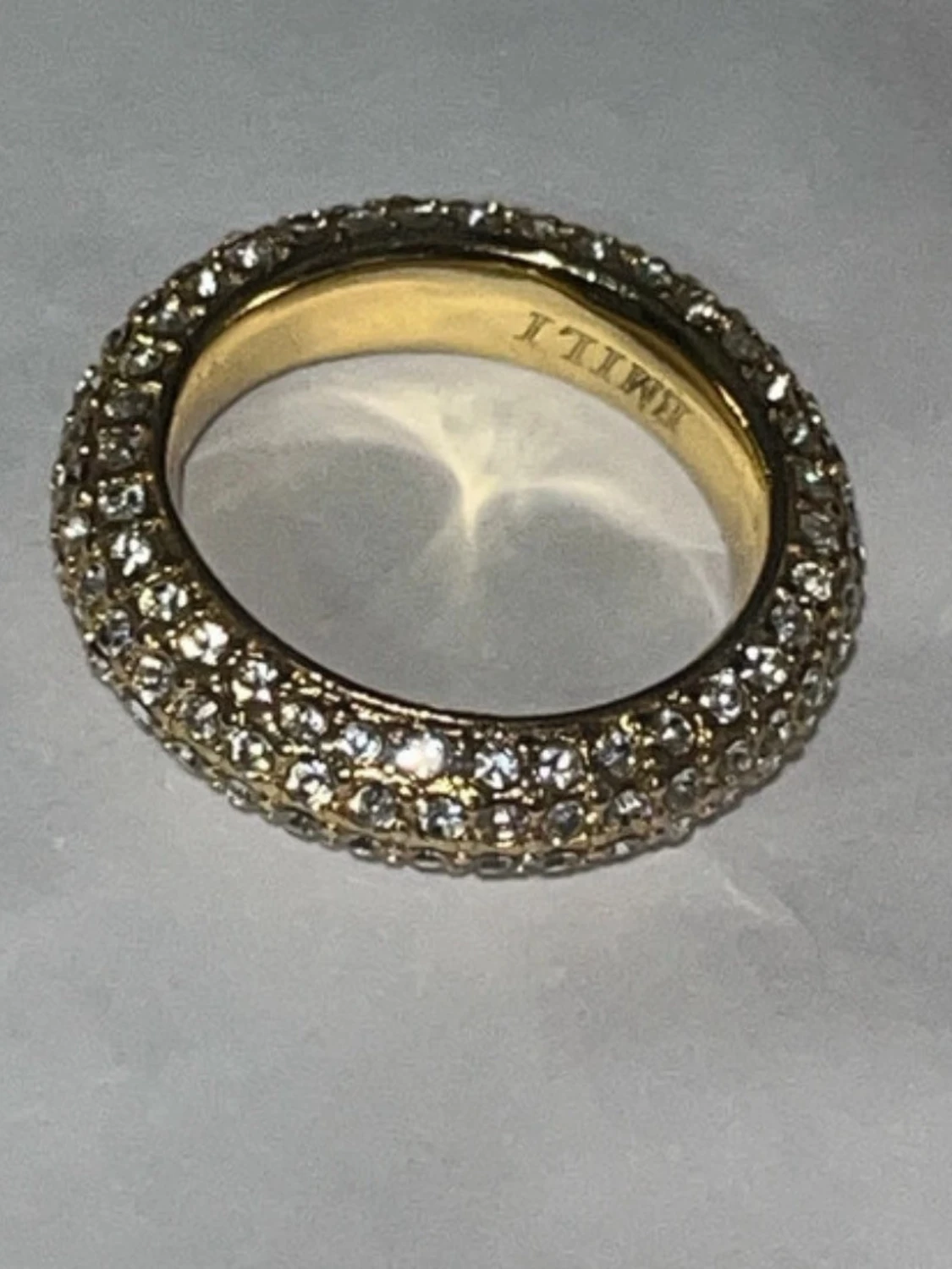 Guldig ring med stenar från EMILI - 6