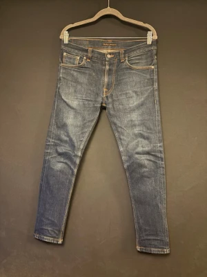 Selvedge nudie jeans - Selvedge jeans från nudie | storlek W31L34 | för dig som vill skapa dina egna markeringar i ett par jeans | prisförslag kan accepteras