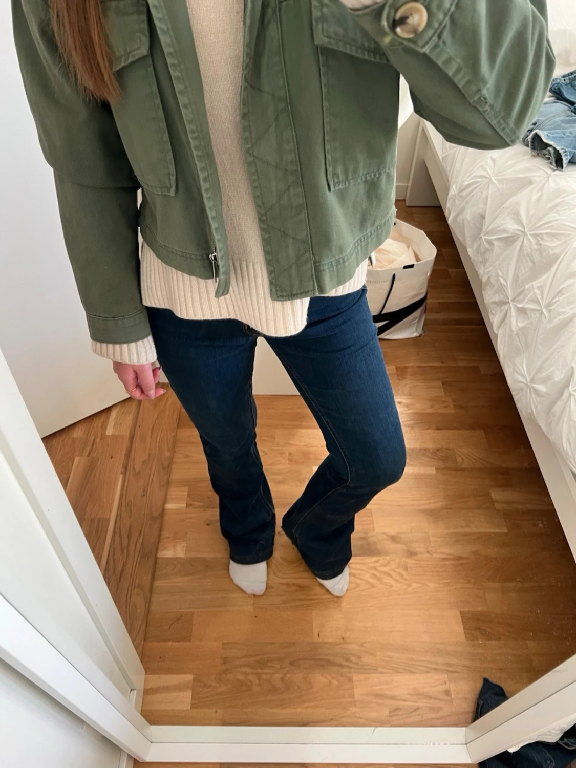 Mörkblå bootcut jeans